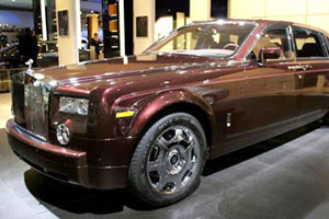 "Rolls-Royce" ����������� � ������